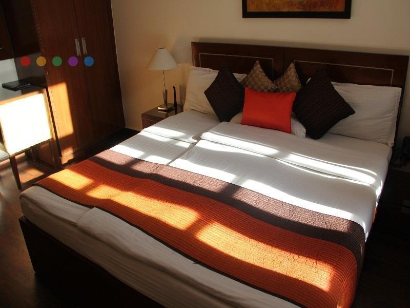 Ahuja Residency Golf Links Hotel Ню Делхи Екстериор снимка